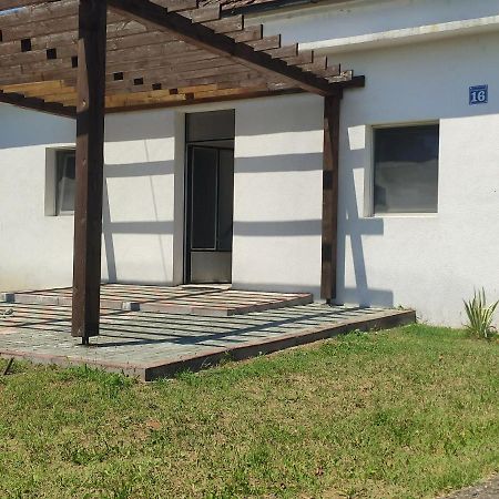 Apartmani Nova Topola المظهر الخارجي الصورة